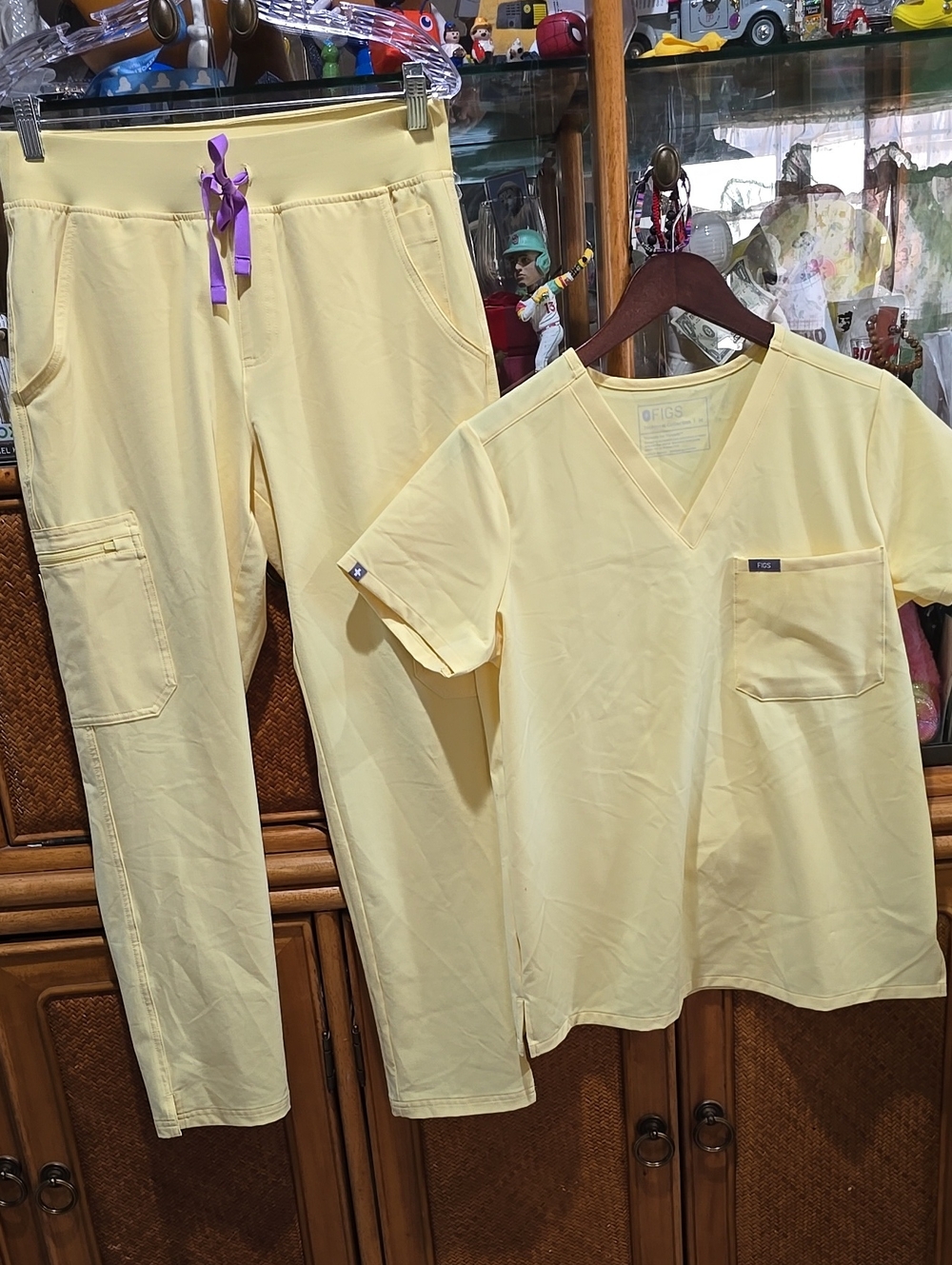 Figs Women's Straight Leg Scrub Set in Pale Yellow with Purple Drawstring